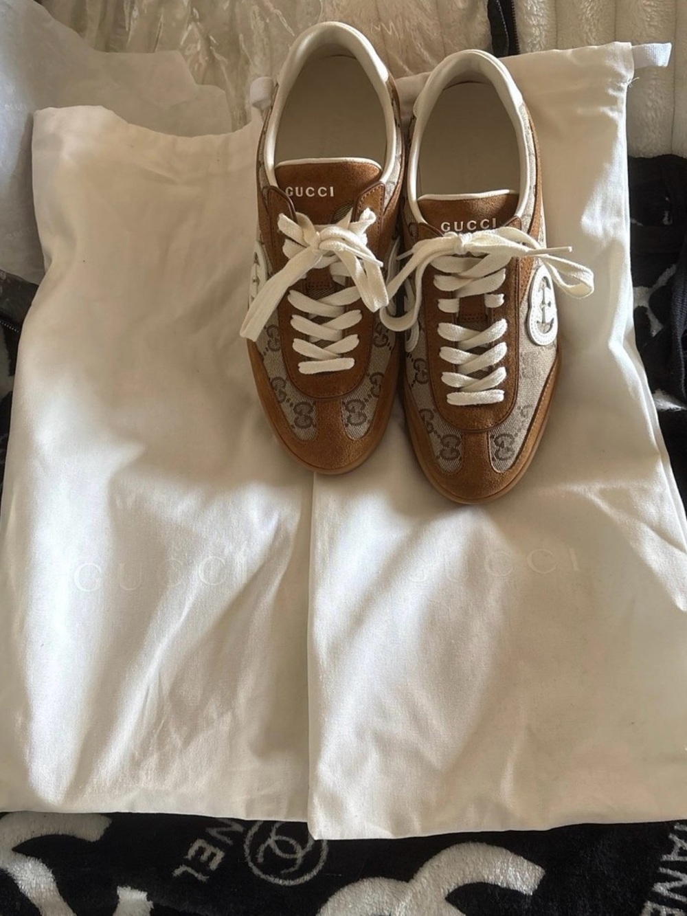 NEW Gucci Brown & White GG-Canvas Low-Top Sneakers 36 (6). - Picture 9 of 11